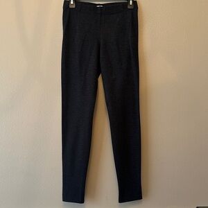 Vince Women Dark Gray Leggings.